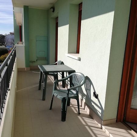 Residence Roberta Con Piscina - Agenzia Cocal Caorle Eksteriør bilde